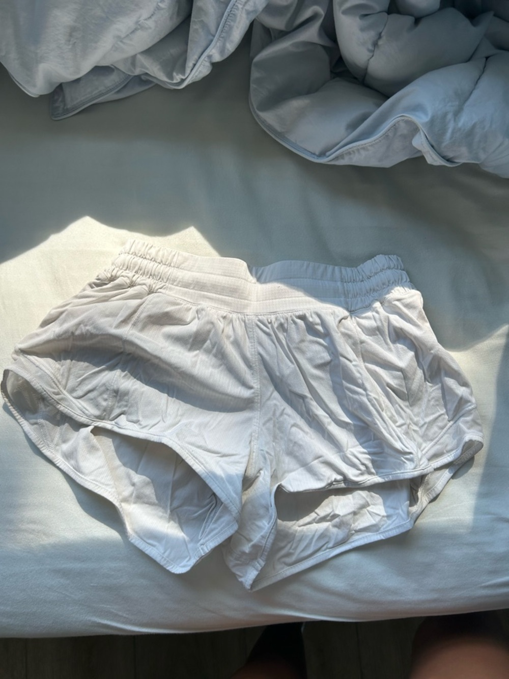 White Lululemon Hotty Hot Shorts Size 6